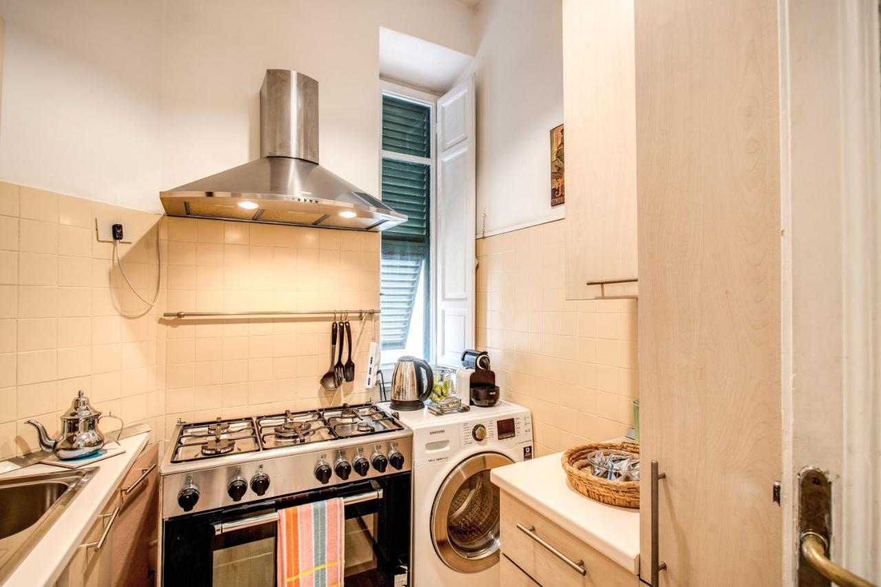 Colonna Suite - Rome Via Del Corso Big Apartment Extérieur photo