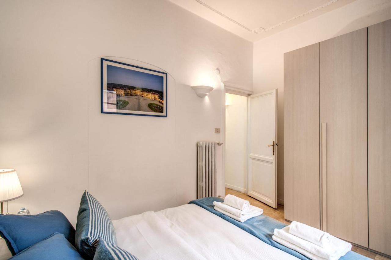Colonna Suite - Rome Via Del Corso Big Apartment Extérieur photo
